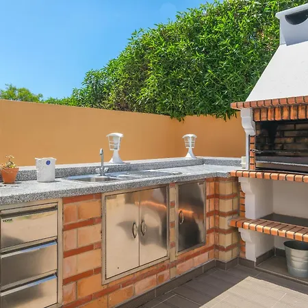 Canto Do Sol, 4 Bedroom Villa *