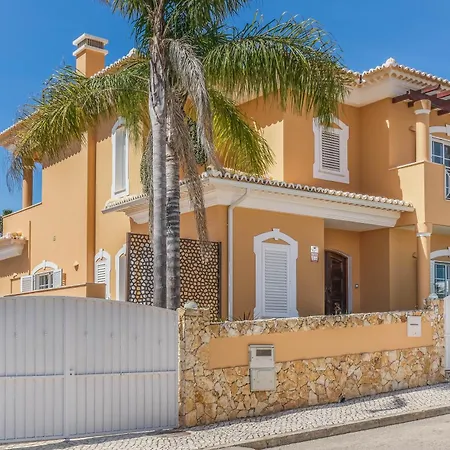 Villa Canto Do Sol, 4 Bedroom