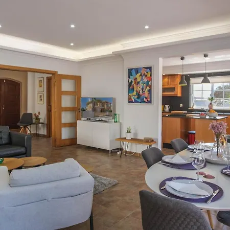 别墅 Canto Do Sol, 4 Bedroom 拉哥斯