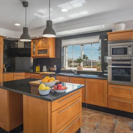 Canto Do Sol # 4 Bedroom