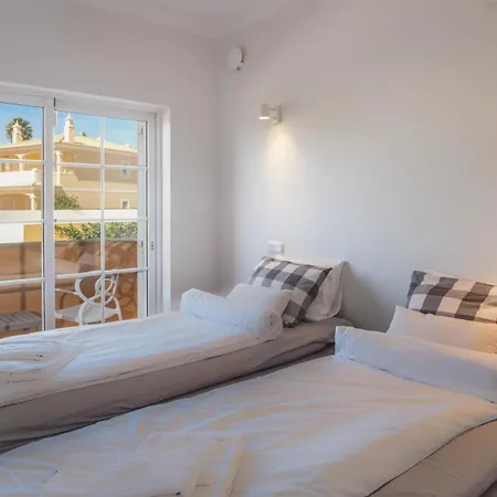 Canto Do Sol # 4 Bedroom * Lagos