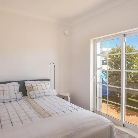 Villa Canto Do Sol # 4 Bedroom