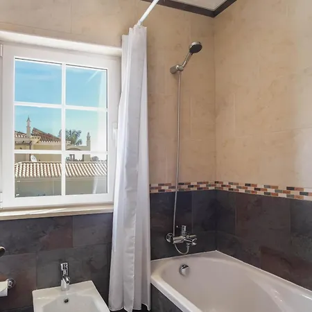 Canto Do Sol # 4 Bedroom Villa Lagos
